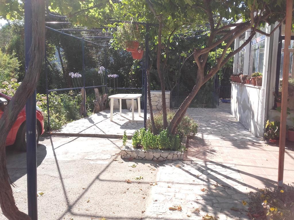Apartment Malvina Mali Lošinj Eksteriør bilde