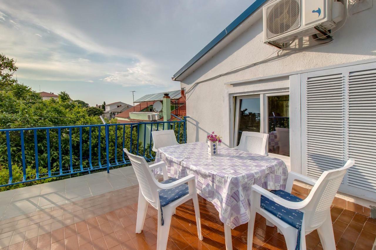 Apartment Malvina Mali Lošinj Eksteriør bilde