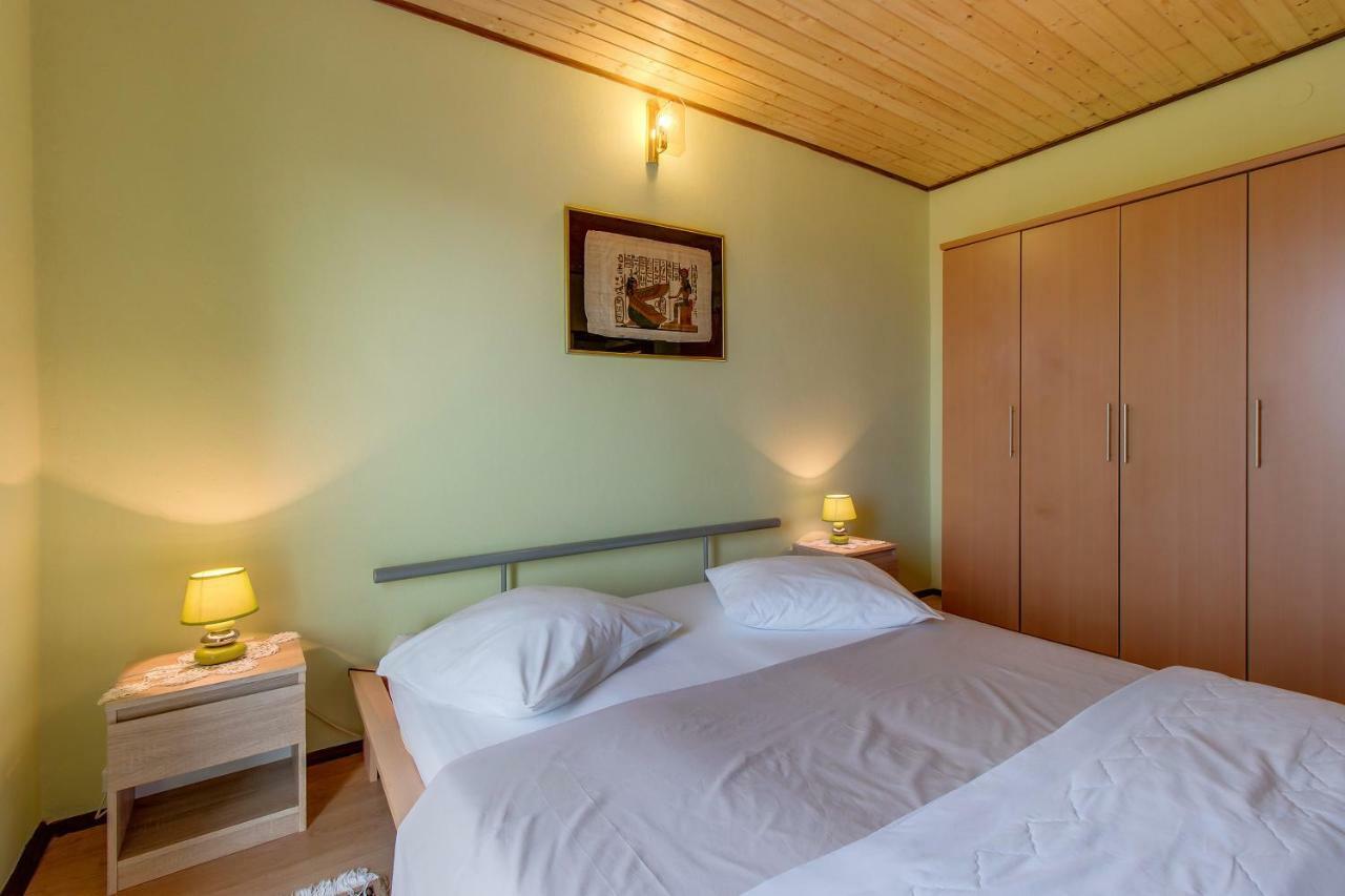 Apartment Malvina Mali Lošinj Eksteriør bilde